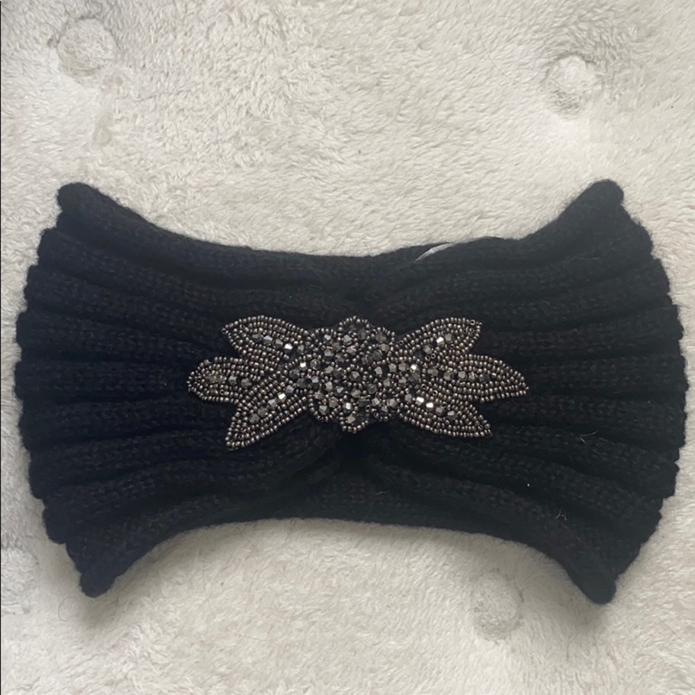 Black beaded winter headband